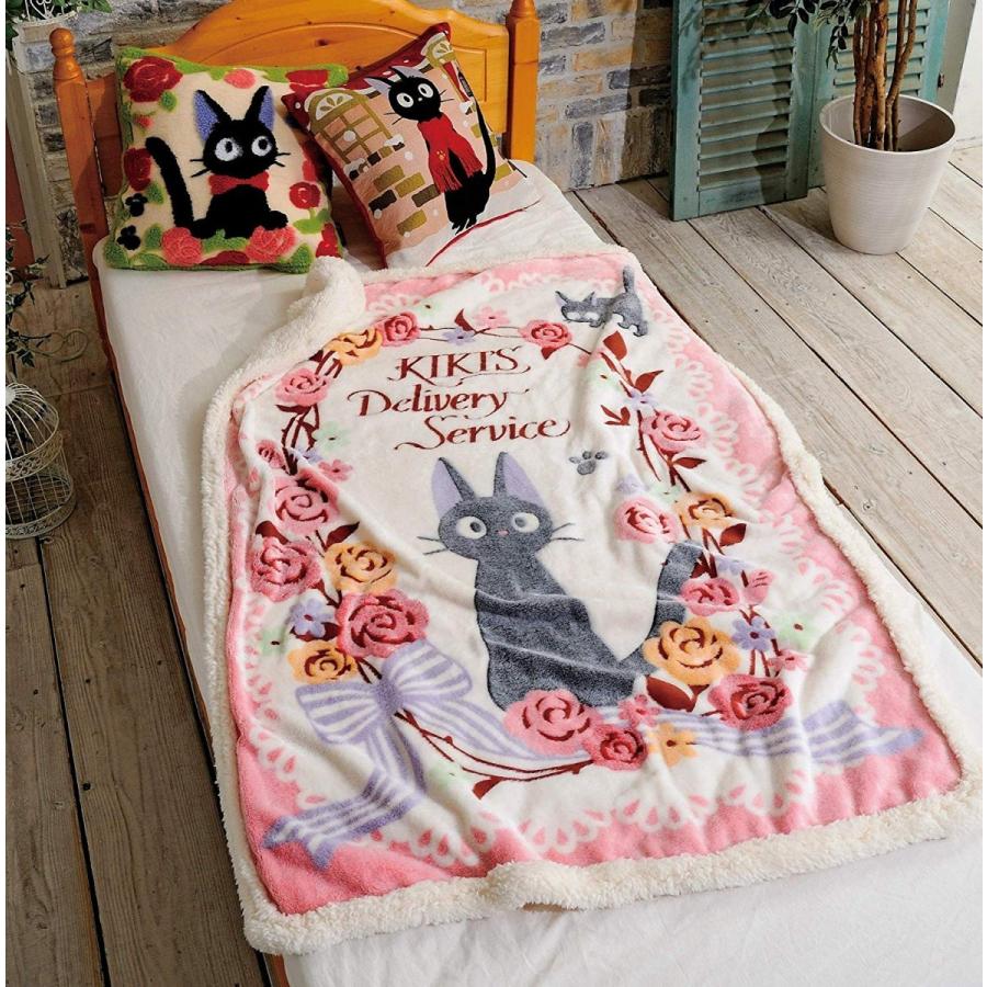 魔女の宅急便 ジジと花のリース ハーフ毛布 ボア毛布 魔女の宅急便 ハーフ