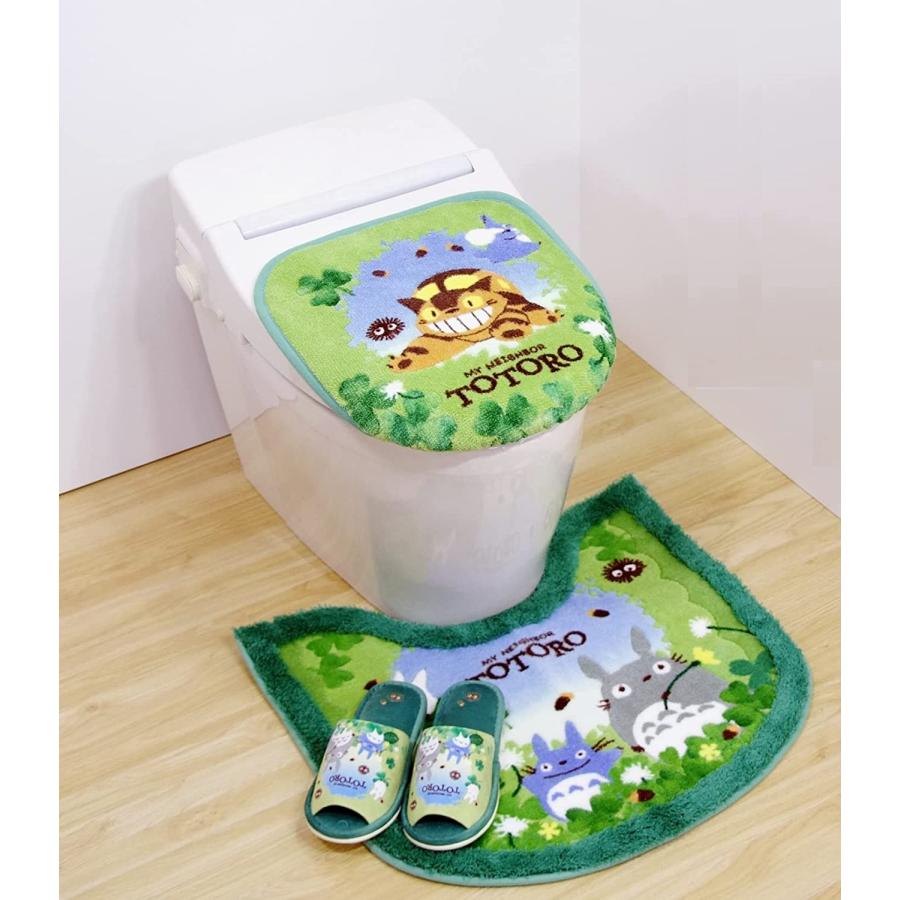 与え 映画のワンシーンのような楽しいトイレシリーズ なかま トイレマット グリーン 60×60cm センコー トトロ ジブリ 在庫あり!!映画のワンシーンのような楽しいトイレシリーズ『なかま』ペーパーホルダーカバー ベージュ センコー となりのトトロ ととろ トトロ トイレ トイレタリー 洗濯可 ウォッシャブル 新生活