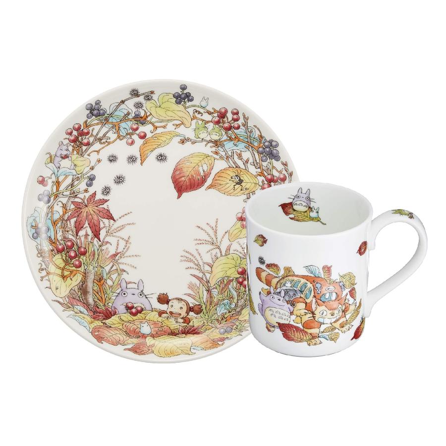 Noritake ノリタケ となりのトトロ マグカップ6個 約27cmプレート Noritake ノリタケ となりのトトロ マグカップ6個 約27cmプレート