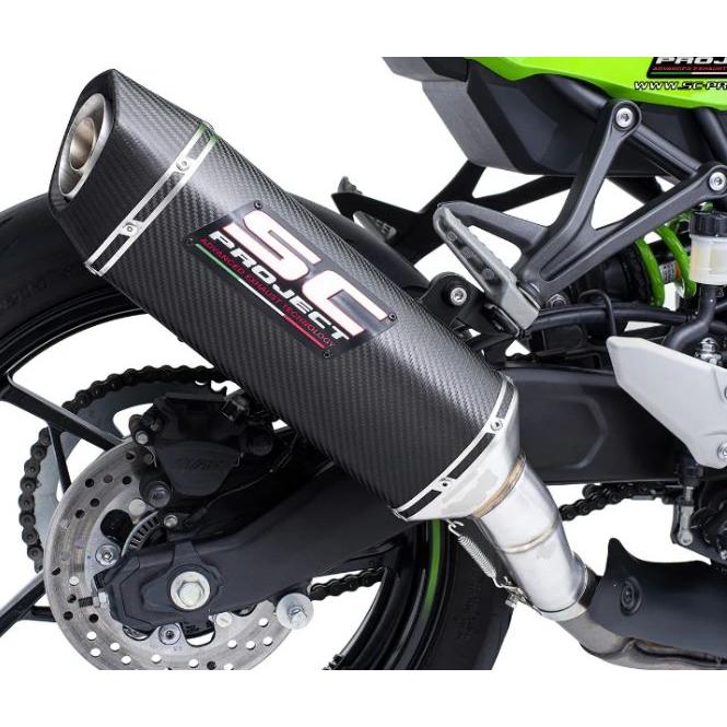 Ninja ZX-4R/SE/RR 24-26 公道走行可 スリップオンサイレンサー SCプロジェクト SC1-S K42A-125Cの画像