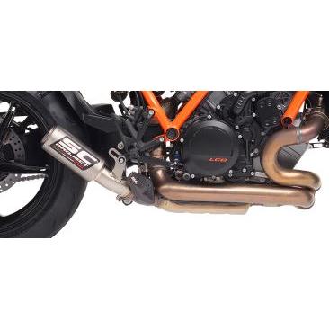 1390 スーバーデュークR/EVO 24-26 スリップオン SCプロジェクト CR-T KTM21A-38TRの画像