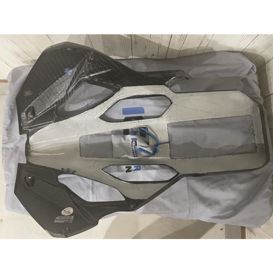 Ilmberger S1000R 21-23 ベリーパン アンダーカウル VEU.011.S121N.K 