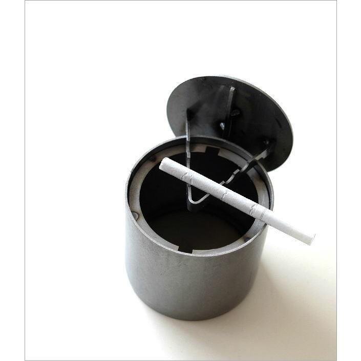 灰皿 フタ付き 蓋つき 日本製 アッシュトレイ おしゃれ 卓上 インテリア 火消し かっこいい プレゼント フタ付アイアンの灰皿 Gfc6050 ギギリビング 通販 Yahoo ショッピング