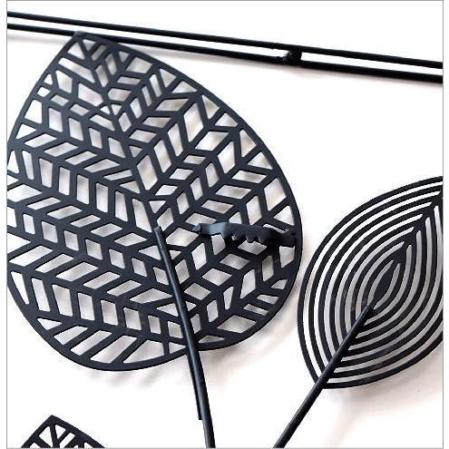 アイアン 壁飾り インテリア 壁掛け アートパネル 花 アートフレーム モノトーン おしゃれ モダン ウォールデコ アイアンの壁飾り シルエットフラワーa Kwb2693 ギギリビング 通販 Yahoo ショッピング