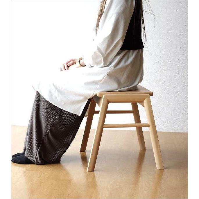 天然木スタッキングスツール - 安全・耐久・省スペースデザイン 天然木 スタッキングスツール 安全 耐久 省スペースデザイン 天然木