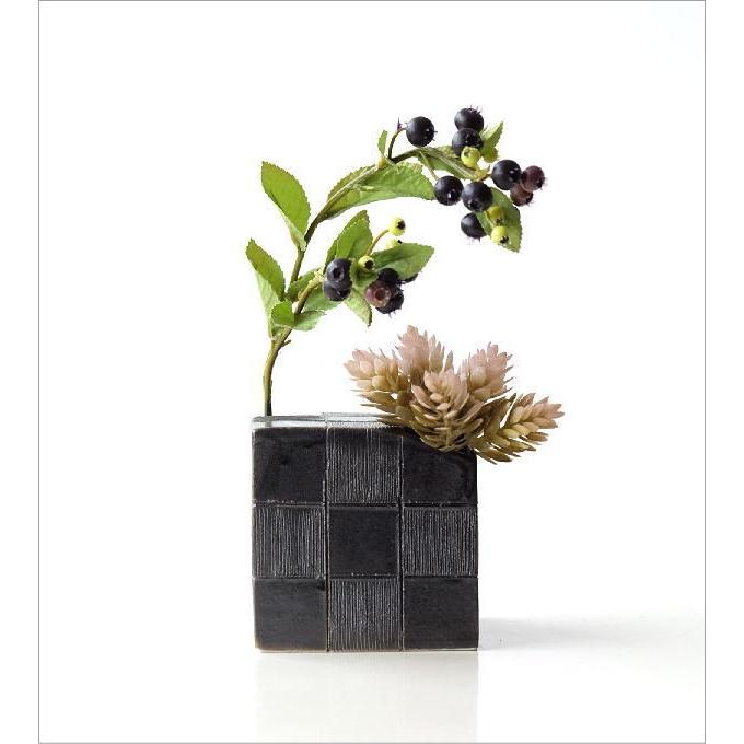 花瓶 花びん 陶器 瀬戸焼 おしゃれ 日本製 一輪挿し 和モダン 玄関 床の間 黒釉市松さいころ花入れ Mkn34 ギギリビング 通販 Yahoo ショッピング