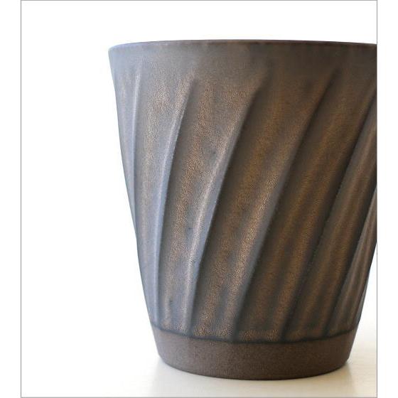 マグカップ おしゃれ 波佐見焼 磁器 大きめ 日本製 和モダン シンプル モダン 持ちやすい 400ml しのぎ ねじり縞 金彩釉 ビッグマグ |  | 02