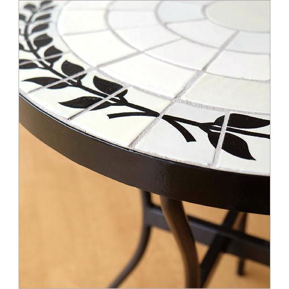 【売約済み】【税込価格！！】　GARDEN FURNITURE アイアン　モザイクタイル　ラウンドテーブル　ガーデンテーブル ガーデンテーブル タイル おしゃれ かわいい アイアン 円形 丸型