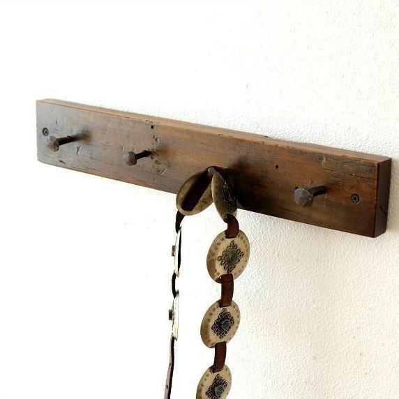 木製クラシックウォールフック フック 壁掛け 4連 アンティーク 木製 古木 ウォールフック 玄関 帽子