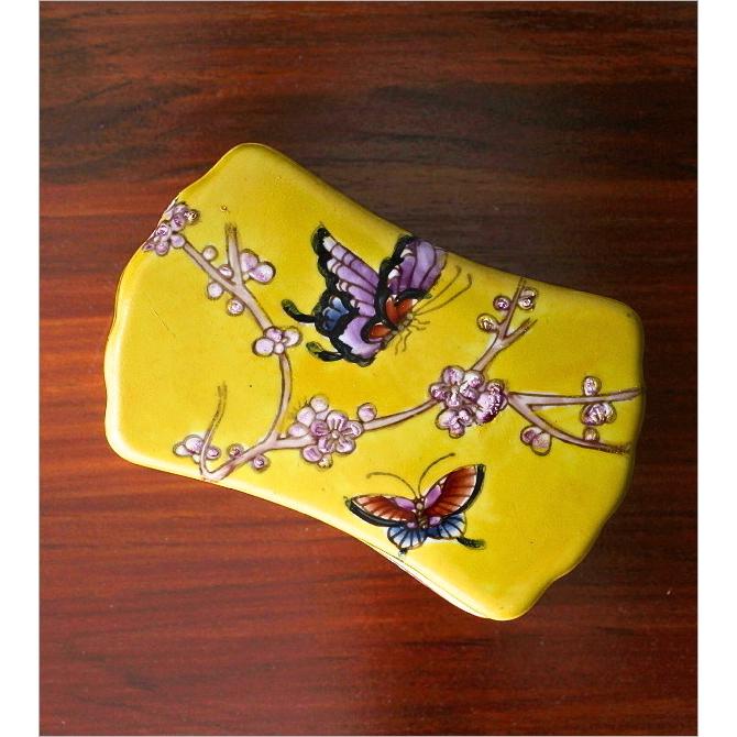 小物入れ ふた付き 陶器 アクセサリーケース 蓋付き 小物収納 卓上
