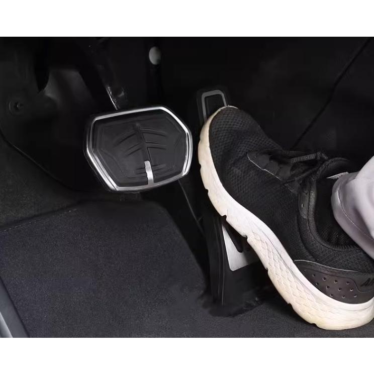 BMW ステンレス製 ペダルカバー 1シリーズ 2シリーズ X1 X2 iX1等 高