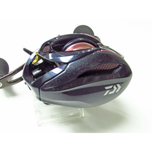 紅牙 【中古品】ダイワ 17紅牙TW 4.9R-RM（ライトハンドル）※00613470