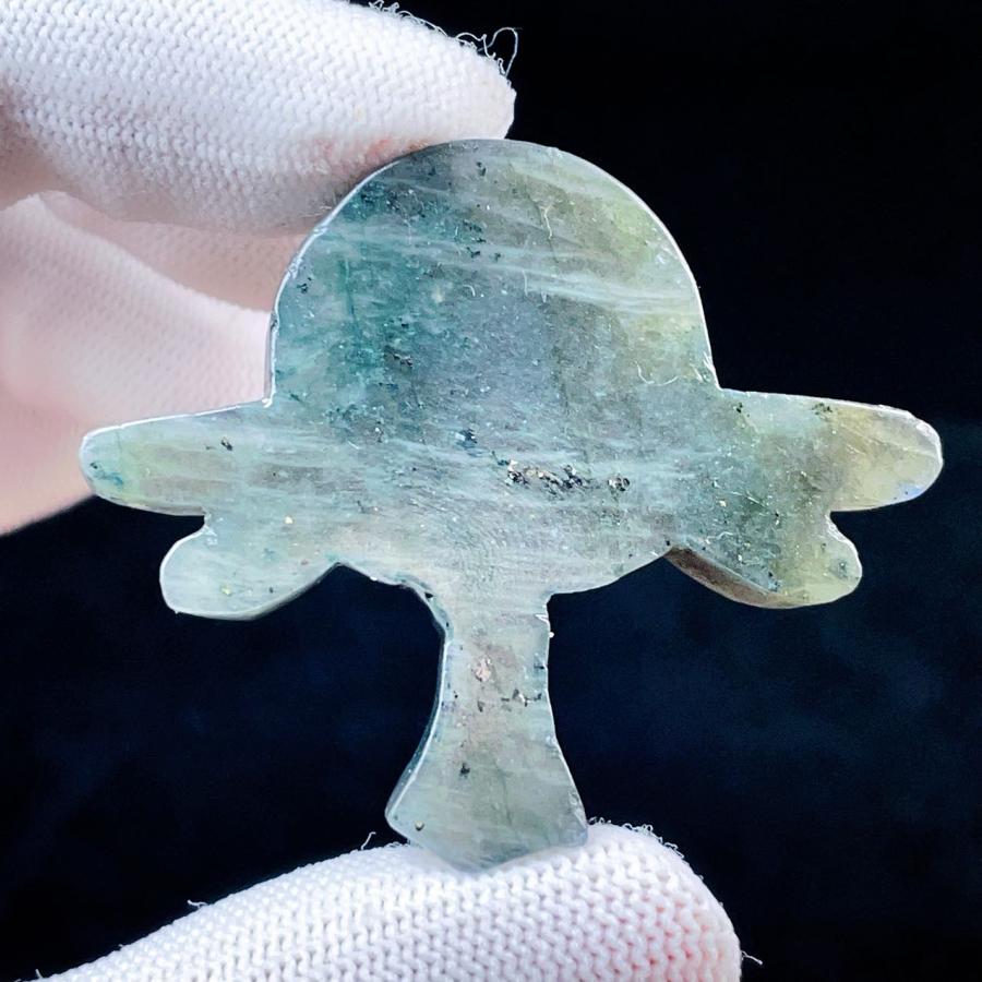 PROME 天然石 一点物 特別仕様品・ラブラドライト・彫刻品・左右の穴