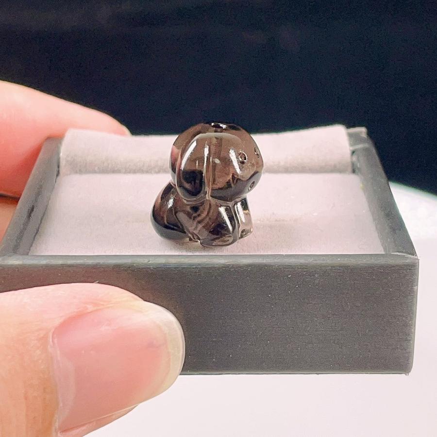 PROME 天然石 アイスオブシディアン 犬 貫通孔 NO.P1726 : 天然石工場