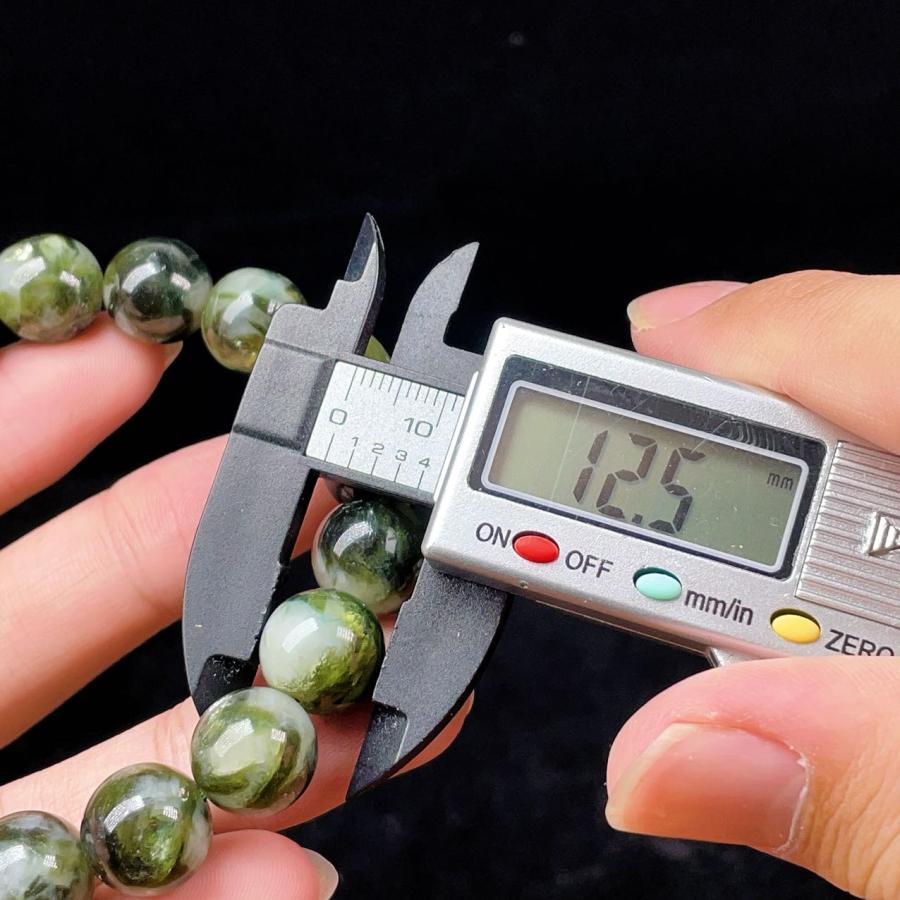 PROME 天然石 一点物 希少石！エメラルドのような明るい緑色！雲イン