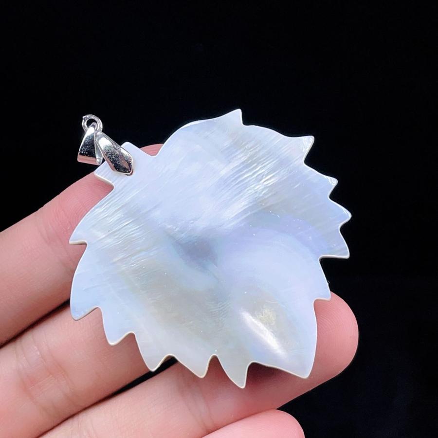 PROME 天然石 一点物 貝殻 52x48mm 白銅 NO.V12923 : 天然石工場直売店
