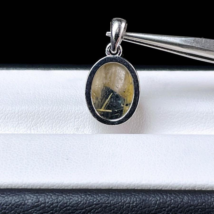 【極上品】ゴールドルチル　ペンダントトップ　S925 太陽放射ルチル 極上品】ゴールドルチル ペンダントトップ S925 太陽放射ルチル