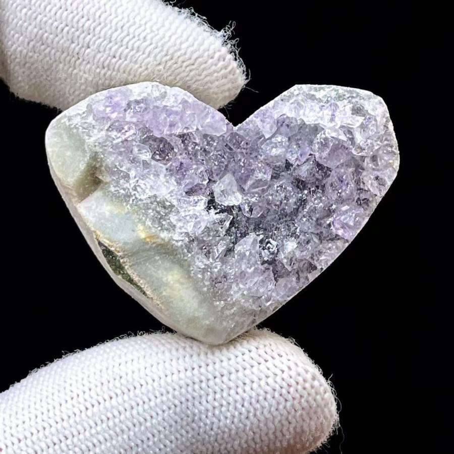 高品質！ウルグアイ産⭐️アメジストクラスター⭐️タイチンルチル