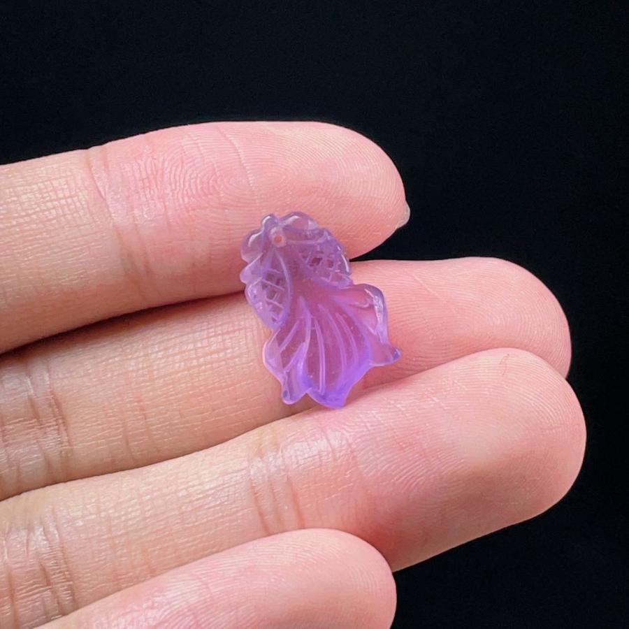 PROME 天然石 一点物 アメジスト 金魚 ペンダント穴 NO.V6799 : 天然石 