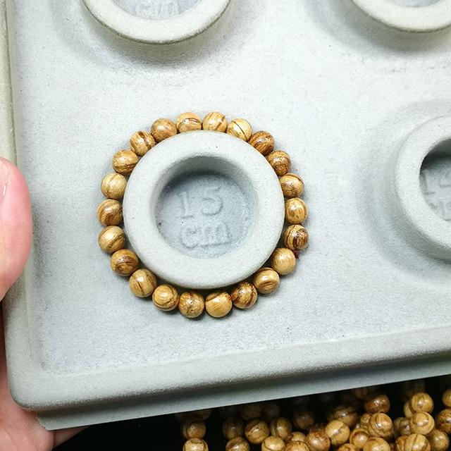 ベトナム産沈香 8mm ベトナム産沈香 8mm
