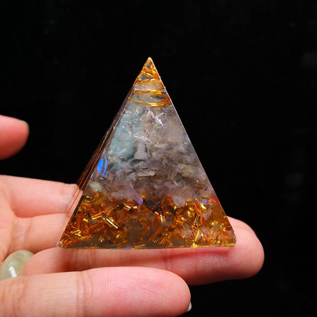 Prome 天然石 ルーン文字 占い用 ラブラドライト オルゴナイト 仕事運up No Z2501 浄化グッズ ダウジング ペンジュラム Z2501 Prome 通販 Yahoo ショッピング