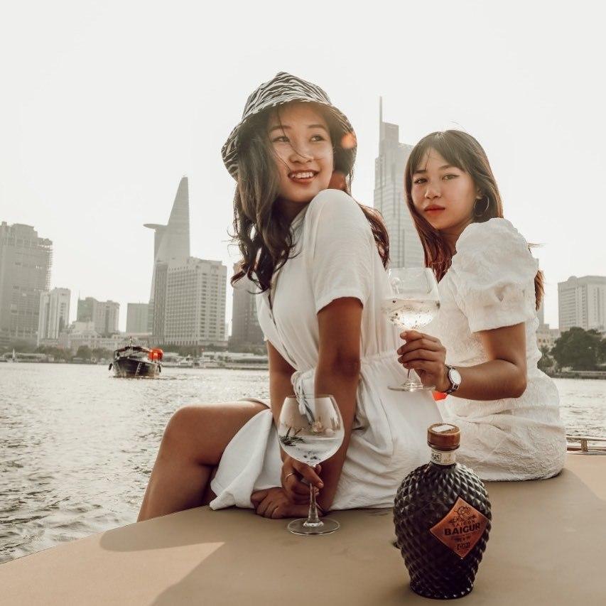 サイゴン・バイガー・プレミアムドライジン / SAIGON BAIGUR PREMIUM DRY GIN |  | 03