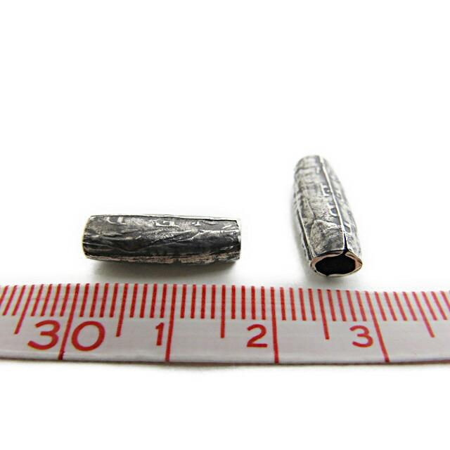 インディアンジュエリー ビーズネックレス 牛骨 革ひも スエード（合成） 3mm ナバホ ホワイトハーツ ターコイズ カウボーン, モルガンダラー銀貨,コイン INCA |  | 06