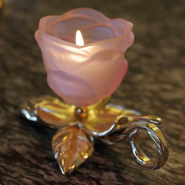 (価格交渉可)ロウソクたて 燭台 真鍮製品 ローソク立て キャンドルフォルダー (ティー