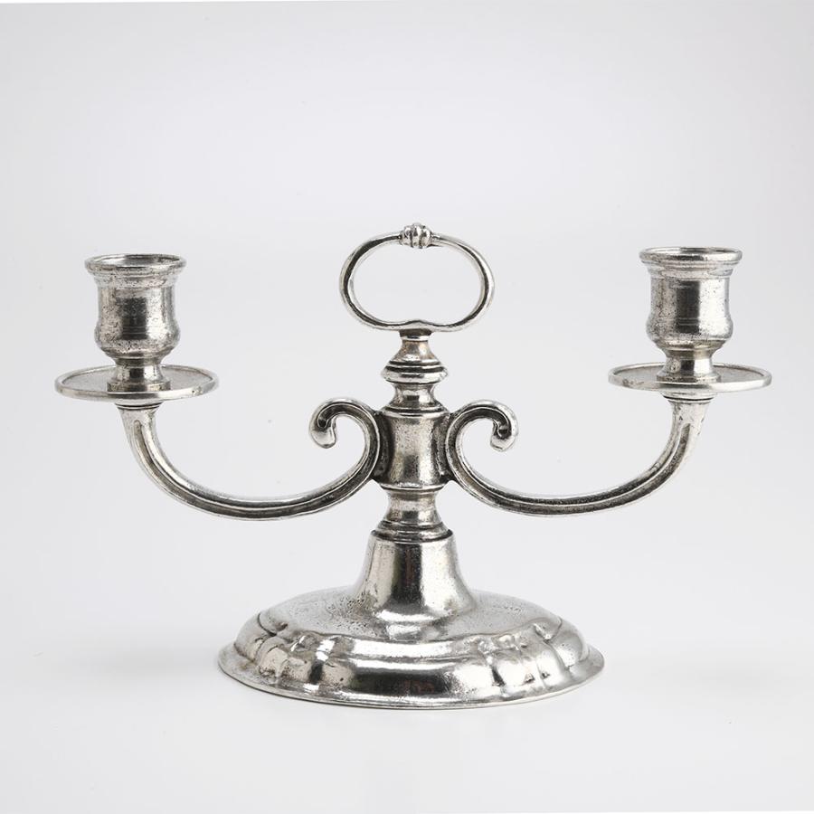 ハンドル付きキャンドル立て　ペア 燭台 錫製品 ローソク立て キャンドルフォルダー(ハンドル付き