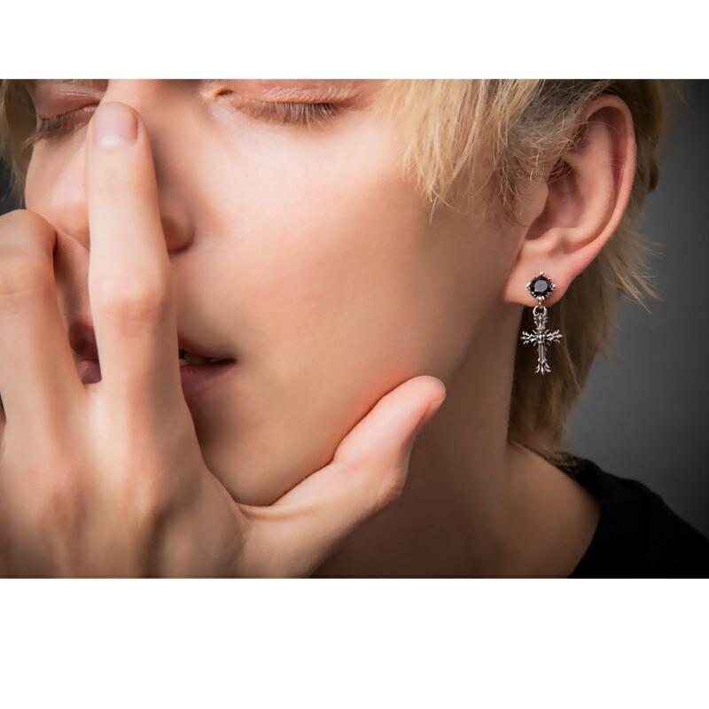 ARTEMIS KINGS クロスピアス(片耳用) 美品 メンズ シルバー925 ARTEMIS KINGS アルテミスキングス クロス クラウン ピアス 1P