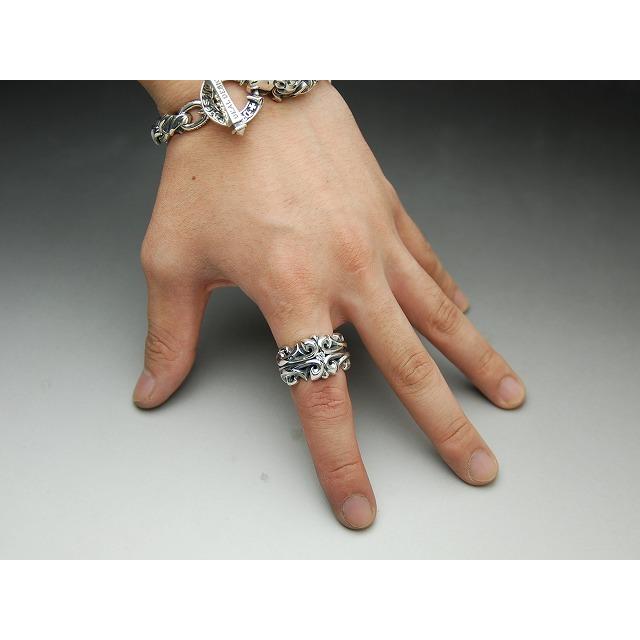 DEAL DESIGN（ディールデザイン） グラムリップ with Stone ZIL リング