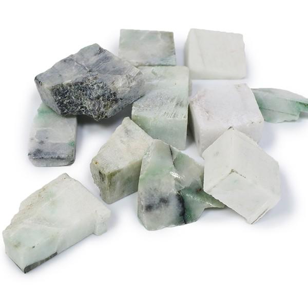 糸魚川翡翠 大量4.5〜kgセット 処分価格 糸魚川翡翠 原石 端材 15gセット