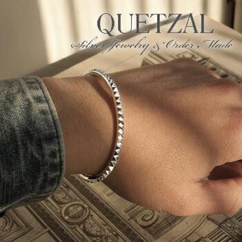 ★美品★ QUETZAL Blasen Bangle ケツァールシルバーバングル 楽天市場】Quetzal ブラーゼンバングル ブランド シルバー