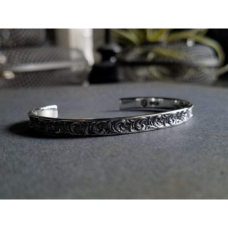 ★美品★ QUETZAL Blasen Bangle ケツァールシルバーバングル 美品 QUETZAL Blasen Bangle ケツァールシルバーバングル