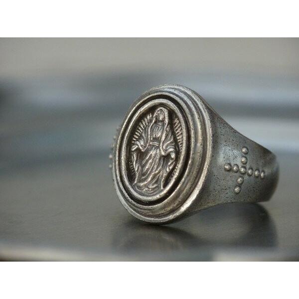 ケツァール リング メンズ ブランド 指輪 シルバー スモールマリアオーバルリング 5 13号 シルバー925 Quetzal 人気 Ql R 23 新宿銀の蔵 年中無休 一部即日発送 通販 Yahoo ショッピング