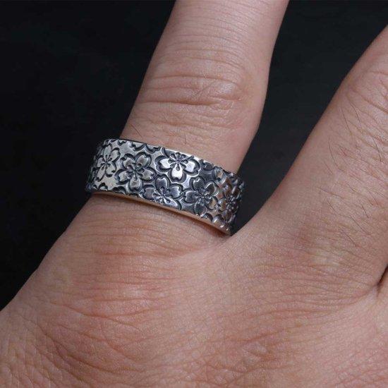 龍頭 乱れ桜 平打ち リング 幅8mm 13〜27号 指輪 桜 さくら 春 花 メンズ シルバー シルバーリング メンズリング シルバー950 男性 彼氏 伝統技法 |  | 08