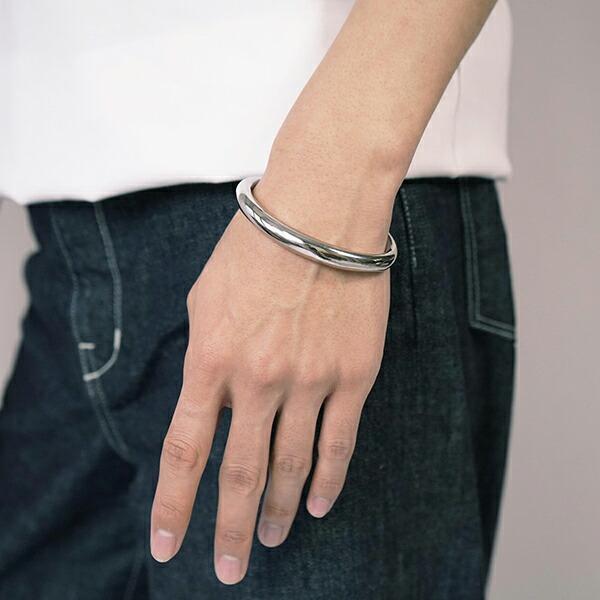 唐草 バングル ゴールド アラベスク ブレスレット 金18k gp まぁ