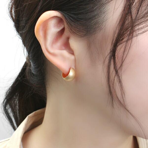 K18 ゴールド スターダスト 甲丸 13mm フープピアス 2P 両耳用 18金 18k 金 ピアス ゴールドピアス リングピアス 地金 つや消し マット 月 シンプル 爆買の画像
