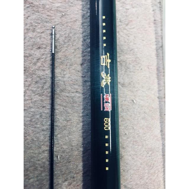 送料無料】国産の鮎竿 吉兆 硬調 6.0m 新品 売れ筋商品 カーボン 送料無料】国産の鮎竿 吉兆 硬調 6.0m 新品 売れ筋商品 カーボン