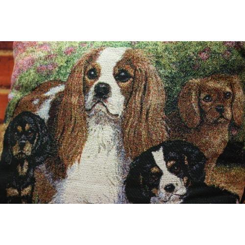 在庫限り ゴブラン織り クッション キャバリア・キング・チャールズ