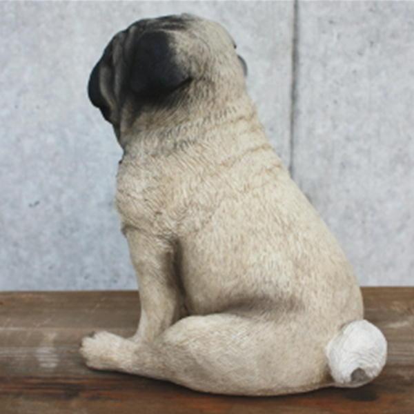 在庫限り フィギュア ドッグ パグ/お座り 輸入雑貨 犬雑貨 犬グッズ