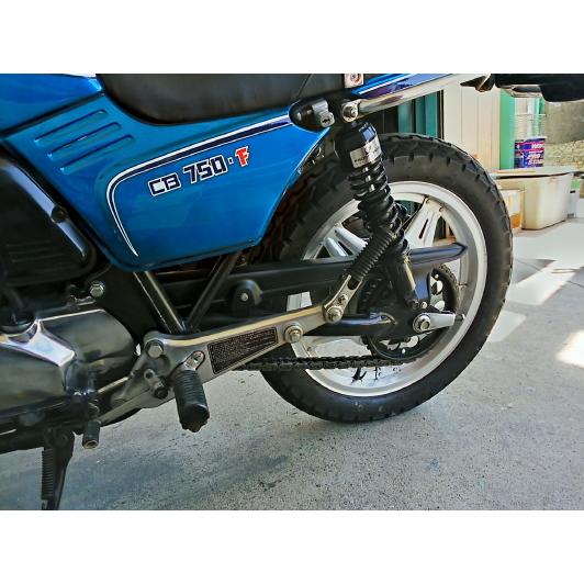 CB750F FB RC04純正チェーンカバー 171 CB750F（RC04）用 チェーンカバー : 吟屋工房 ヤフーショッピング
