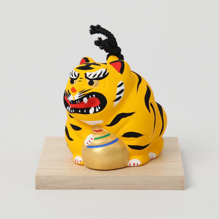 八方にらみ 宝珠持 土鈴 壬寅 歳干支 開運 寅年 虎 トラ とら 置き物