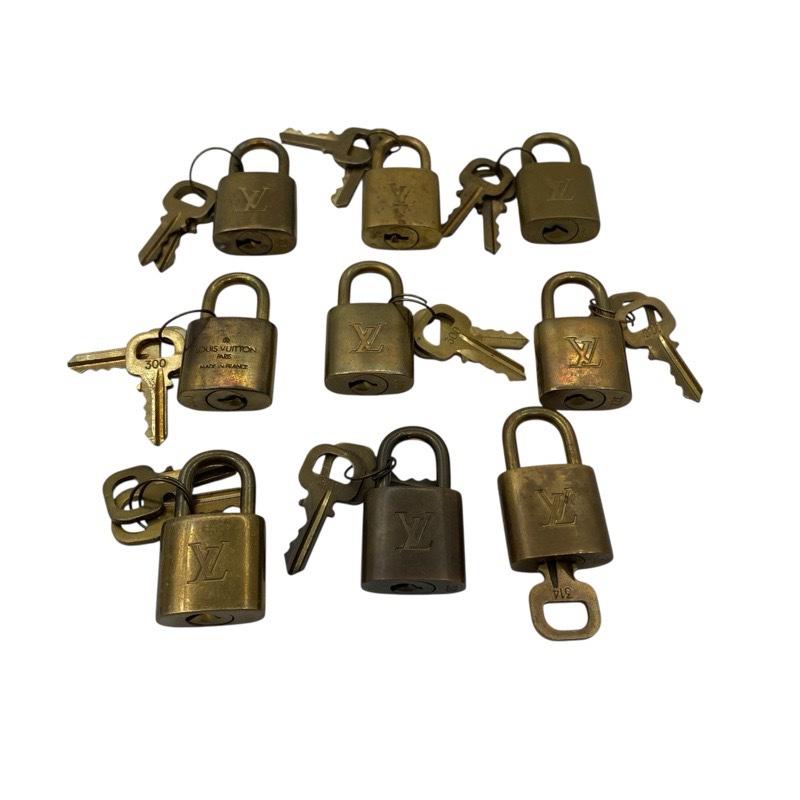 ルイヴィトン パドロック 鍵 南京錠 9個セット ルイヴィトン パドロック 鍵 南京錠 9個セット