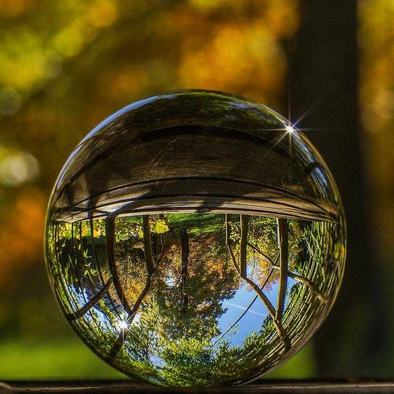 クリスタルボール 60mm 転がらない そのまま置ける 底カット 人工水晶