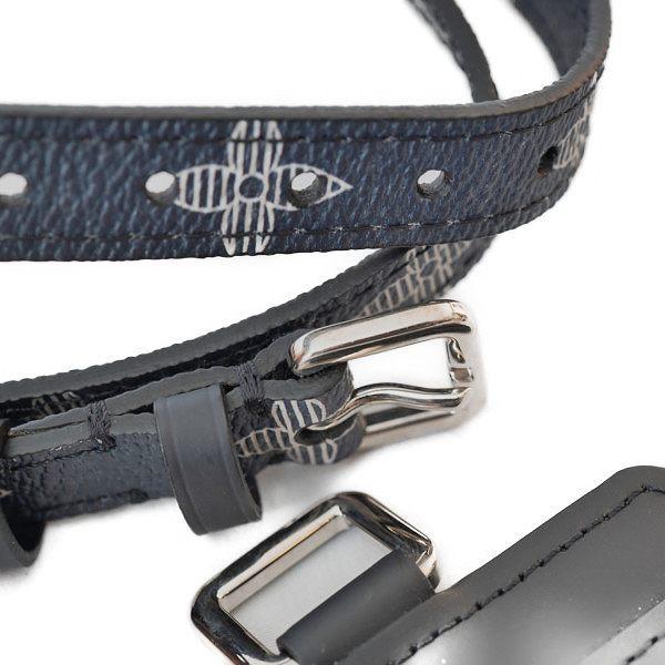 未使用品・レア商品　ルイ・ヴィトン　LOUIS VUITTON　M67902 チャップマンブラザーズ　ポルトバッジ　モノグラムサバンナ　ＩＤ＆パスケース　 |  | 02