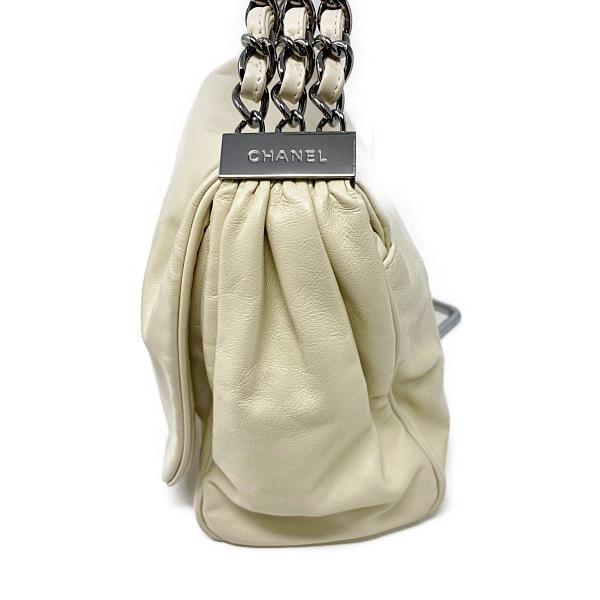 プライス オフ モール商品　 シャネル　CHANEL  ラムスキン　トリプルチェーン　ショルダーバッグ　オフホワイト　 | CHANEL | 03
