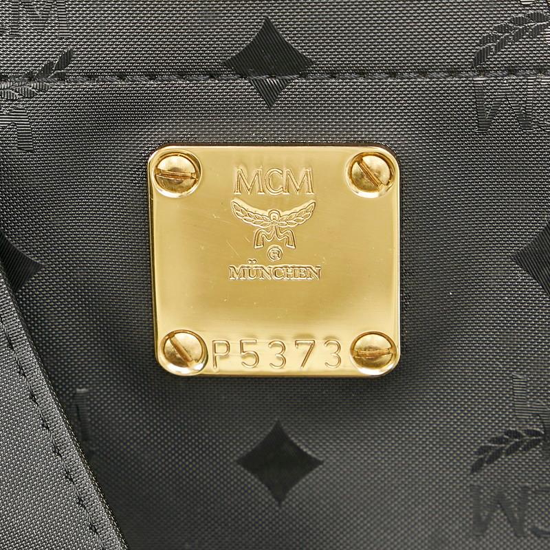 MCM（エムシーエム） エム シー エム ヴィセトス P5373 ブラック PVC