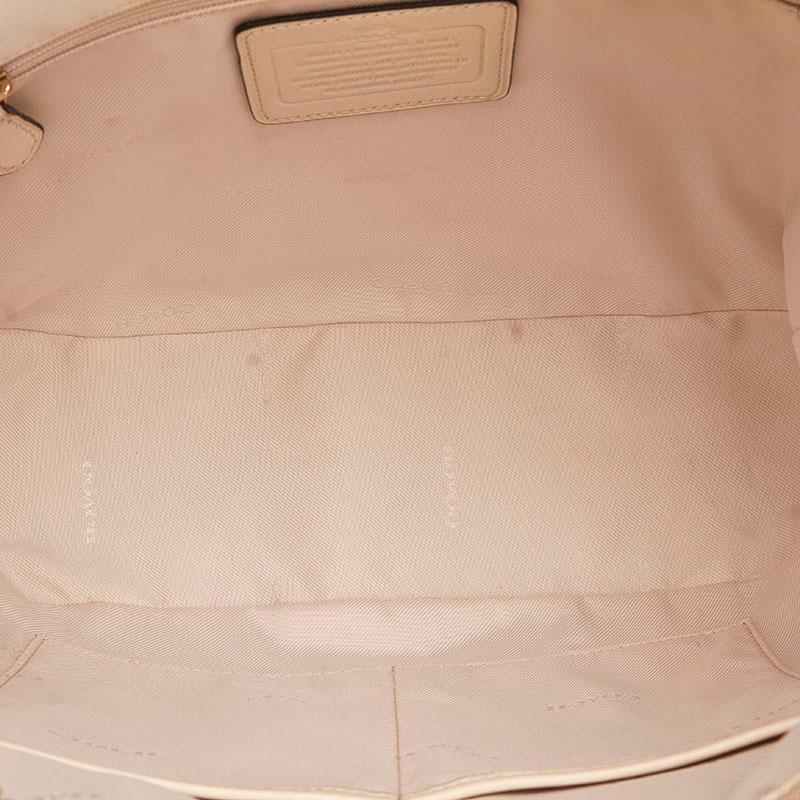 COACH（コーチ） シグネチャー ワンショルダーバッグ ベージュ