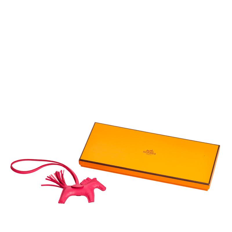 未使用 HERMES エルメス ロデオ チャーム PM ローズメキシコ HERMES エルメス ロデオチャームPM 馬 バッグチャーム ローズ